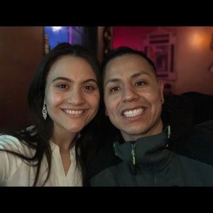 Meet your Posher, Nelida